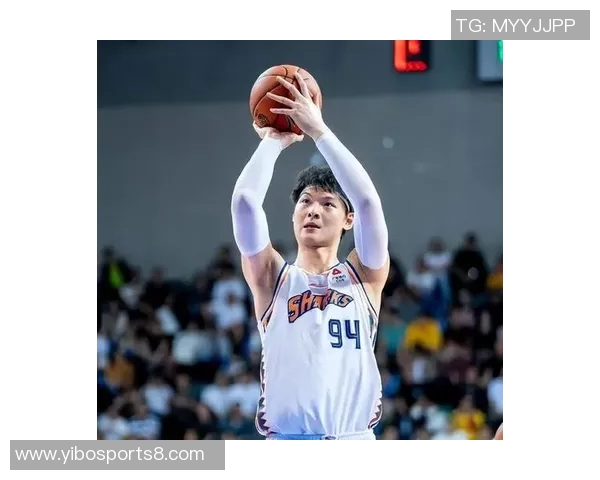 王哲林强势表现20分11篮板广东外援频频失误影响比赛走势